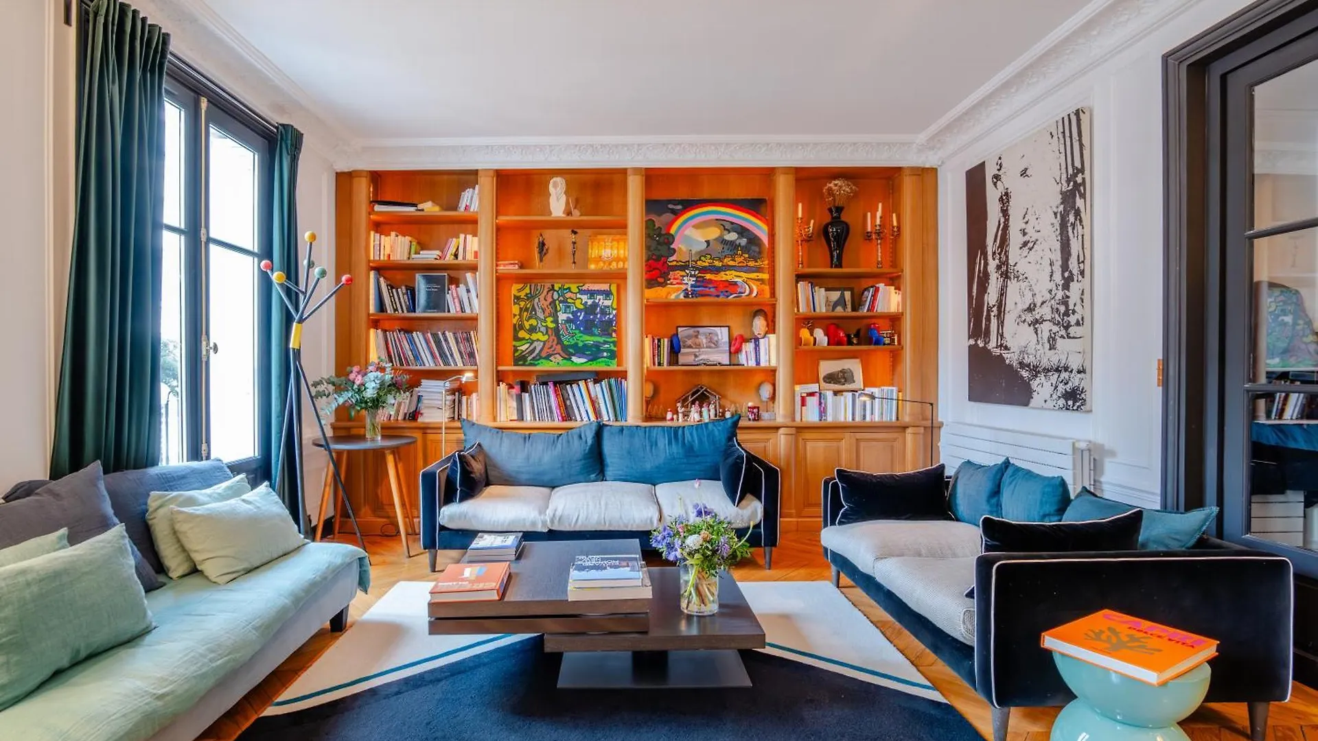 Veeve - Aesthetic Artistry Apartament